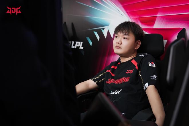 不仅仅在于 不仅仅在于