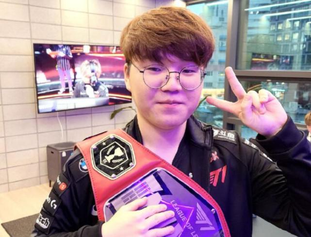 于拉莫斯 于拉莫斯