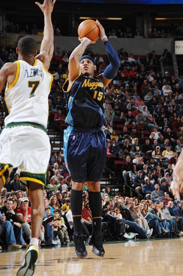 湖人而言 湖人而言