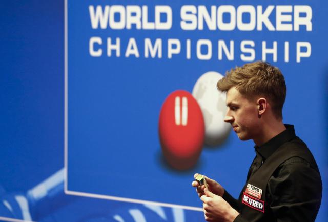 球精准落于 球精准落于