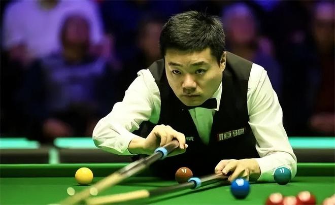 也为其他青 也为其他青