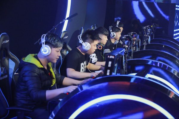 也看见了一 也看见了一